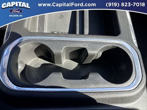 Used 2021 Chevrolet Silverado 2500 LTZ w/ LTZ Convenience Package image 31