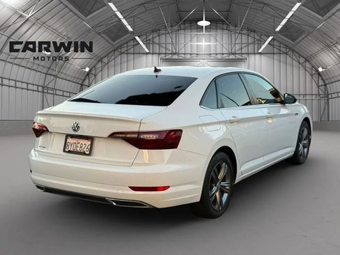 Used 2021 Volkswagen Jetta R-Line FWD image 5