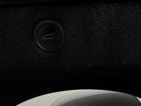 Used 2025 Tesla Model 3 Long Range RWD image 28