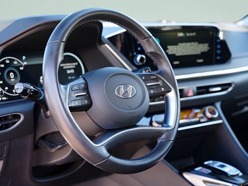 Certified 2023 Hyundai Sonata SEL w/ Convenience Package FWD image 22