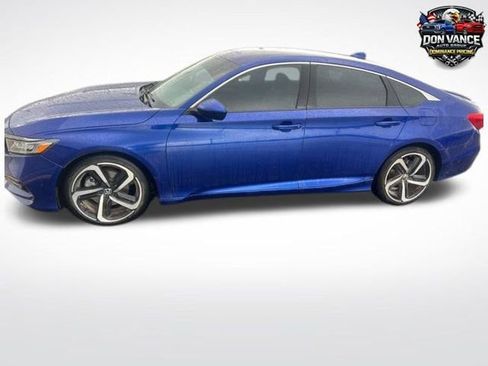 Used 2020 Honda Accord Sport image 2