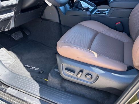 New 2025 Toyota 4Runner Limited image 23