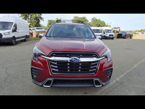 Used 2023 Subaru Ascent Touring AWD/4WD image 3