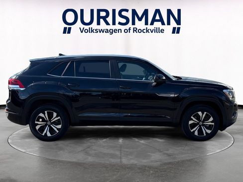 Used 2024 Volkswagen Atlas Cross Sport SE AWD/4WD image 7