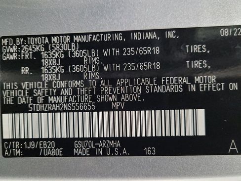 Used 2022 Toyota Highlander XLE FWD image 33
