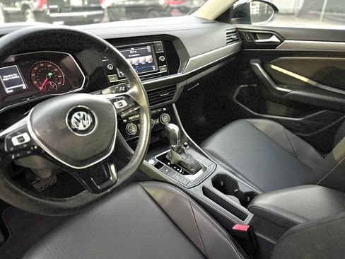 Used 2019 Volkswagen Jetta SE FWD image 11