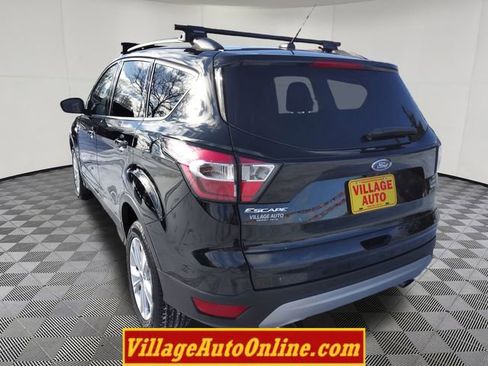 Used 2017 Ford Escape SE w/ Equipment Group 201A image 10