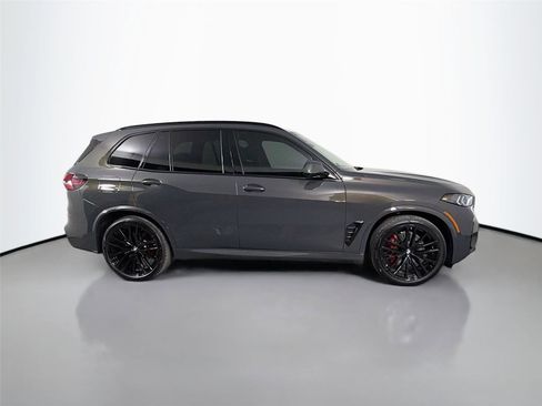 New 2026 BMW X5 xDrive40i AWD/4WD image 4