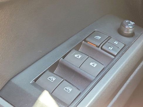 Used 2022 Toyota Tacoma Limited w/ Nightshade Package image 31