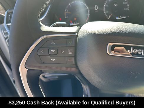 New 2025 Jeep Grand Cherokee Laredo X w/ Luxury Tech Group I RWD image 35