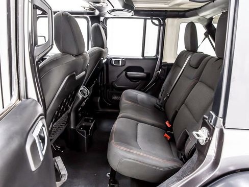 Used 2021 Jeep Wrangler Unlimited Rubicon image 29