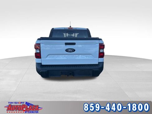 Used 2025 Ford Maverick Lariat image 3