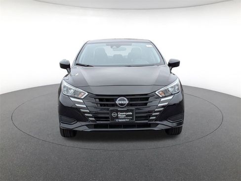 Used 2024 Nissan Versa SV w/ Trunk Package image 2