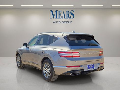 Used 2024 Genesis GV80 2.5T image 3