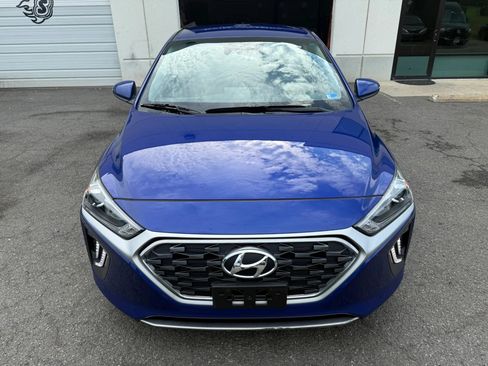 Used 2022 Hyundai Ioniq SE FWD image 7