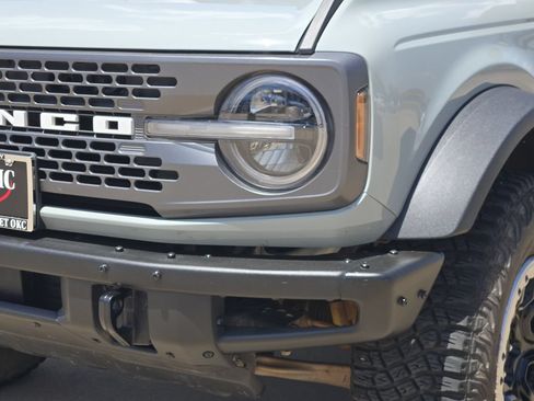 Used 2022 Ford Bronco Badlands w/ Sasquatch Package AWD/4WD image 30