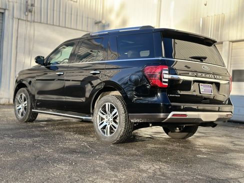 Used 2023 Ford Expedition Limited image 4