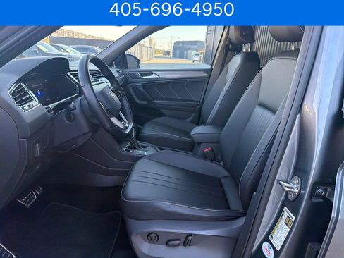 Used 2023 Volkswagen Tiguan SE R-Line FWD image 14