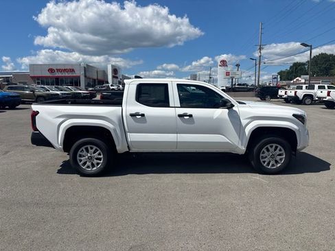 New 2026 Toyota Tacoma SR RWD image 2