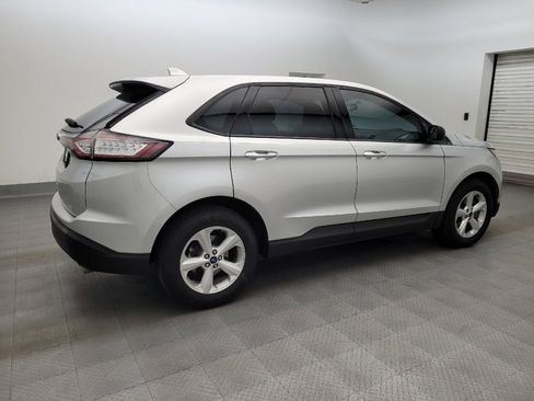 Used 2017 Ford Edge SE FWD image 10