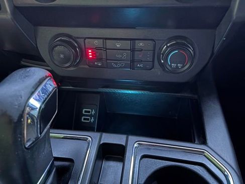 Used 2019 Ford F150 XLT w/ Equipment Group 302A Luxury AWD/4WD image 20