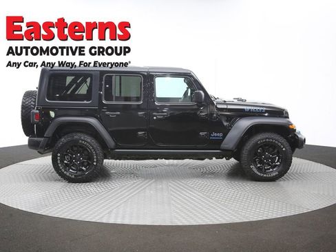 Used 2023 Jeep Wrangler Unlimited w/ Cold Weather Group AWD/4WD image 45