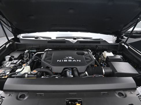 New 2025 Nissan Armada Platinum Reserve image 23