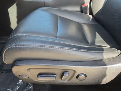 Used 2018 Toyota Highlander Limited w/ Protection Package #3 AWD/4WD image 33