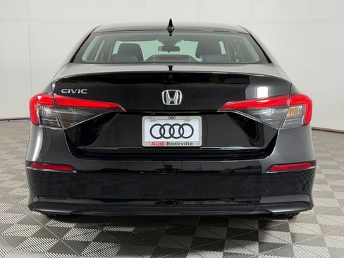 Used 2024 Honda Civic EX image 10