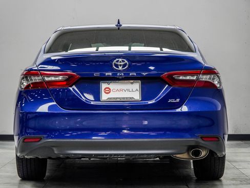 Used 2024 Toyota Camry XLE FWD image 12