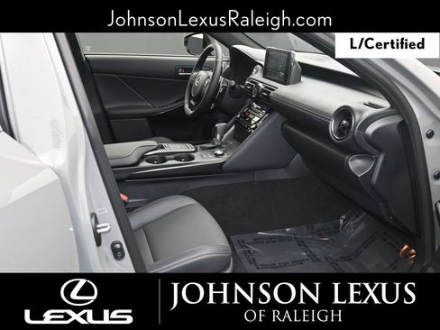 Certified 2025 Lexus IS 350 F Sport RWD image 11
