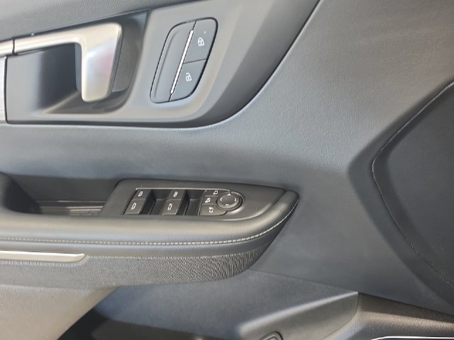 Used 2026 Buick Enclave Preferred AWD/4WD image 21