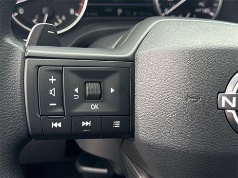 New 2026 Nissan Rogue S image 24