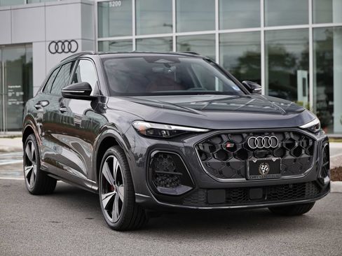 New 2026 Audi SQ5 Premium Plus AWD/4WD image 2