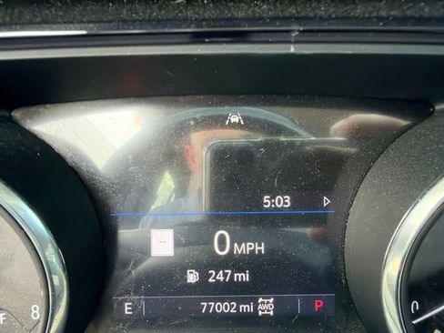 Used 2021 Buick Encore GX Essence w/ Advanced Technology Package AWD/4WD image 20
