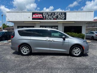 Used 2021 Chrysler Voyager LX FWD video 1