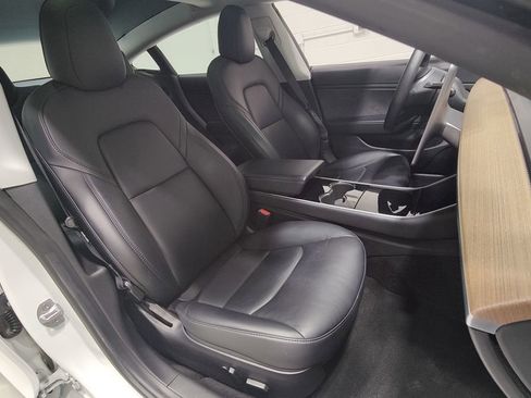 Used 2020 Tesla Model 3 Long Range image 9