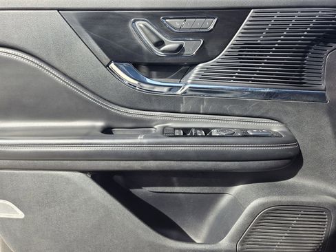 Used 2020 Lincoln Corsair FWD image 24