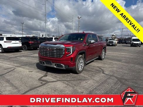 Used 2023 GMC Sierra 1500 Denali w/ Technology Package image 1