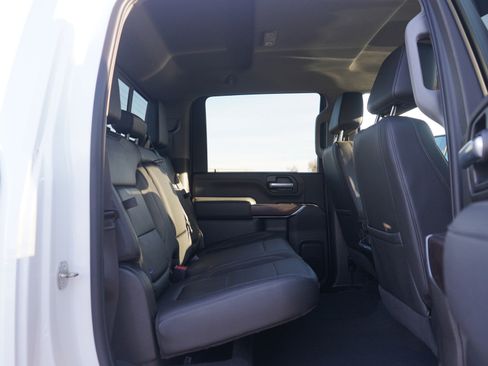 Used 2021 GMC Sierra 3500 SLT w/ SLT Premium Package image 12