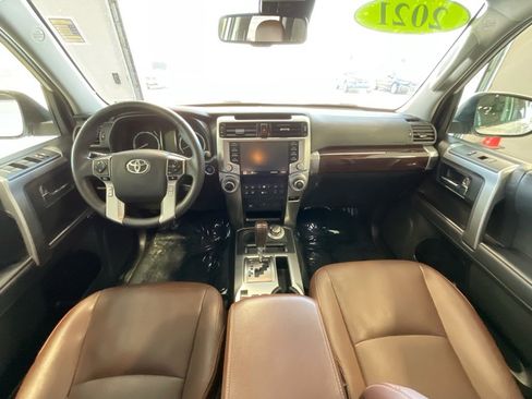 Used 2021 Toyota 4Runner Limited image 8