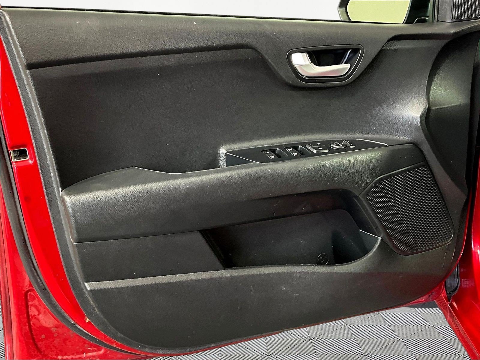 Used 2020 Kia Rio S FWD image 17