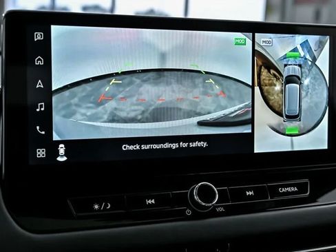 Used 2025 Mitsubishi Outlander AWD image 9