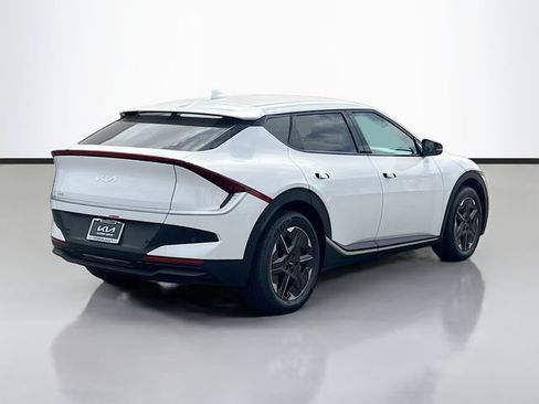 New 2026 Kia EV6 Light RWD image 7