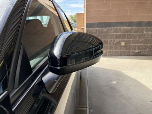 Used 2024 Honda HR-V LX image 12