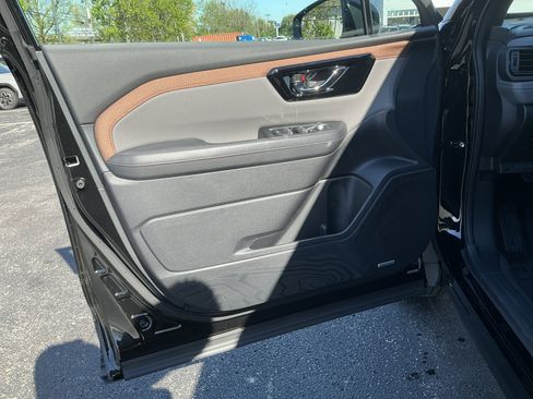 New 2026 Subaru Forester Sport AWD/4WD image 9