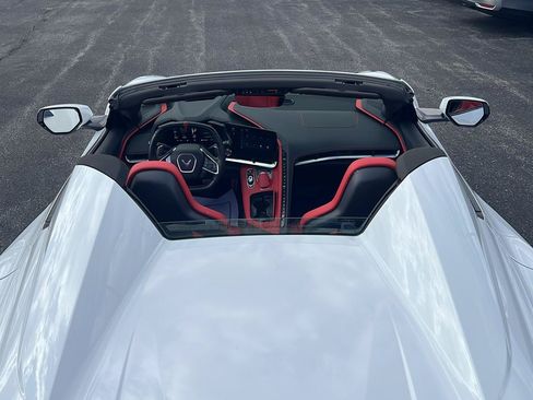 Used 2024 Chevrolet Corvette Stingray Preferred Conv RWD image 24