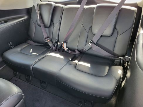 Used 2017 INFINITI QX80 2WD image 29