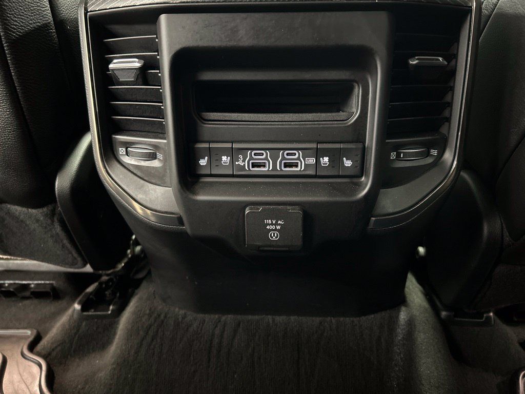 Used 2019 RAM 1500 Limited AWD/4WD image 30
