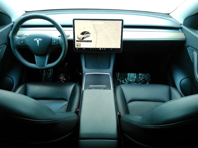 Used 2021 Tesla Model Y Long Range AWD/4WD image 3